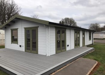 Lodge cabins for sale UK – How much does it cost to build a lodge log cabin
