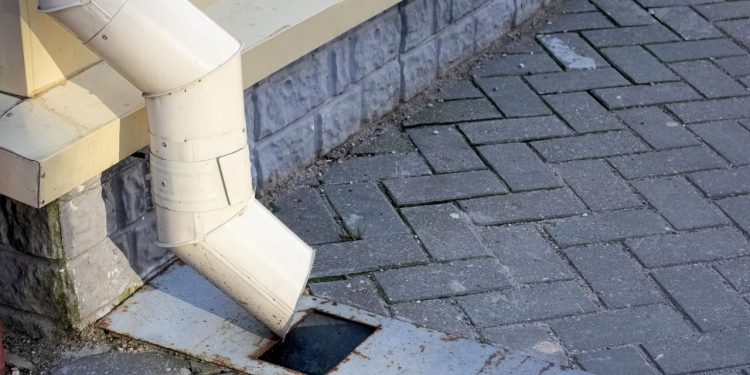 Mistakes to Avoid When Cleaning Drains