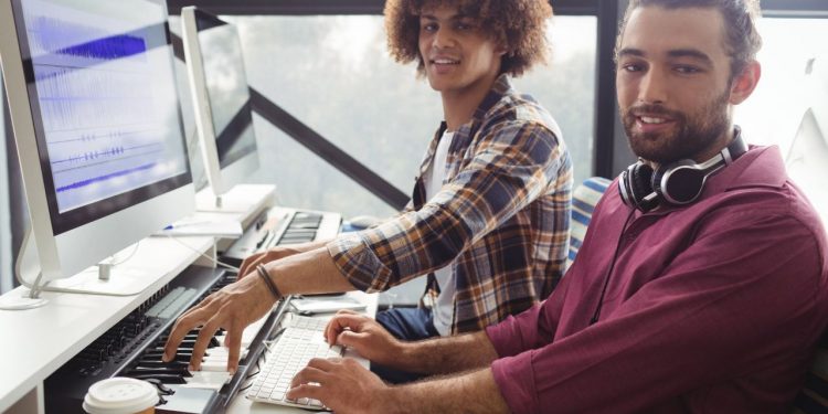 The Best Website Builder for Musicians?