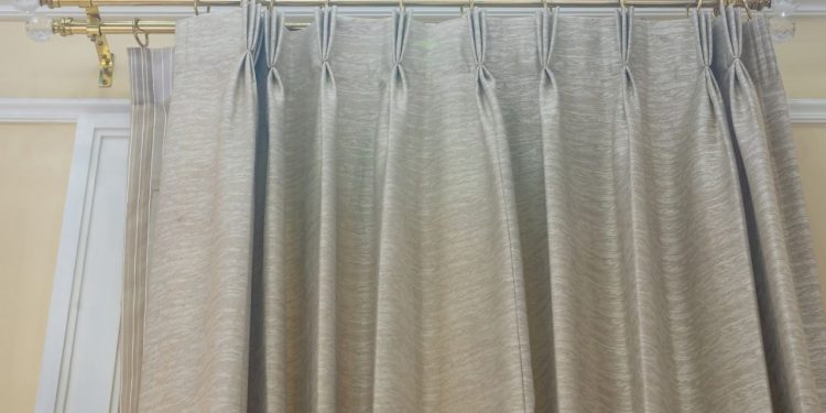 French Return Drapery Rods – The Hottest Design Trend in Window Treatments