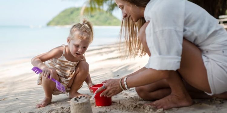 Eco-friendly Baby Swimwear: Making Sustainable Splashes for the Next Generation