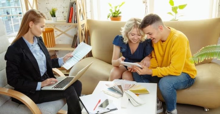 Decorating Your Dream Home: Expert Advice on Modern House Decoration in 2023