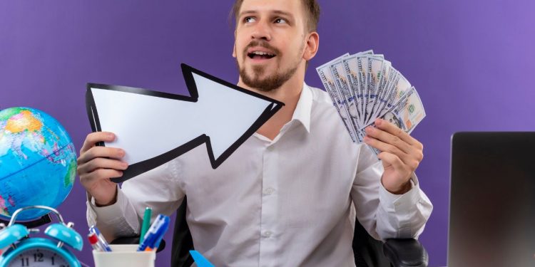 How to Earn Money from Home with a Profitable Recruiting Agency Business