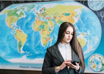 Explore the World of Knowledge with Xcel: Instant Answers at Your Fingertips