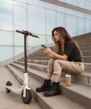 Electric Scooter Shopping Guide: Zooming into the iSinwheel S9max