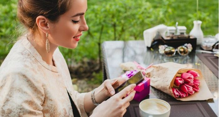 Charging the Rose Toy Without a Charger