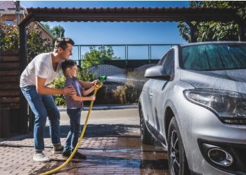 What is Pressure Wash Service and Why Should You Use It?