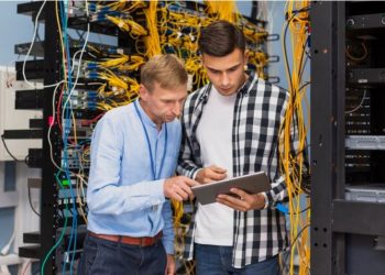 PoE Hub Versus Switch: What’s The Difference?