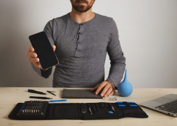 Best Phone Repair Store In Spring Hill: Phone Repair & More