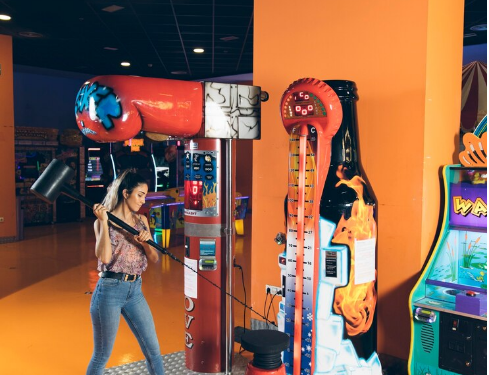 Revolutionizing Expo Presence: Top 5 Exhibition Stand Design Trends for 2024