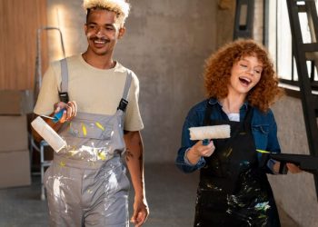 Why Hiring Professional Painting Contractors Makes All the Difference