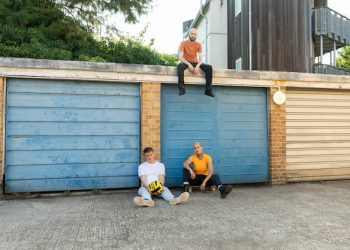 How to Find the Best Garage Door Repair Company Near You