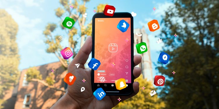 How to Find Someone’s Social Media Accounts by Photo