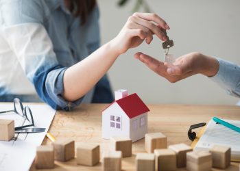 The Importance of an In-Person Property Valuation with Lanarkshire Law Estate Agents