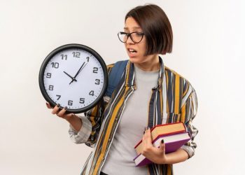 Why Punctuality is Important in Student Life